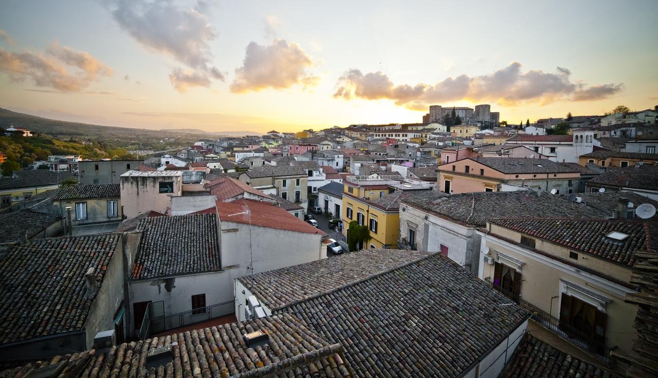 Hotel La Casa Nel Borgo Antico Melfi Exteriér fotografie